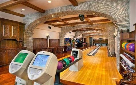 · private party room and bathroom. News | Real Estate News & Insights | realtor.com® | Home ...