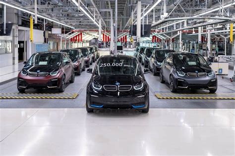 BMW Lahirkan Edisi Spesial Di Ujung Napas Mobil Listrik I3 Cuma Ada 10