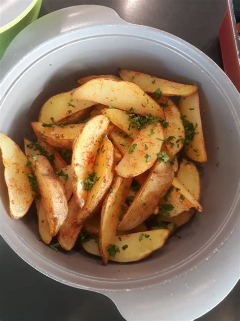 See info like phone number, address, email & more. Kentang Panggang Ala Western, Potato Wedges Resep Mudah ...