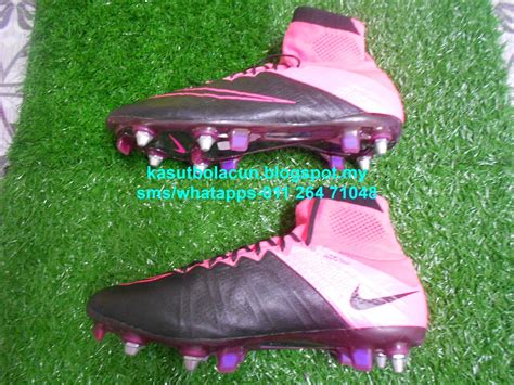 Puma king er en legendarisk fodboldstøvle, bruger af nogle af de største spiller gennem tiden. Kasut Bola Cun/Nice Football Boots: Nike Mercurial ...