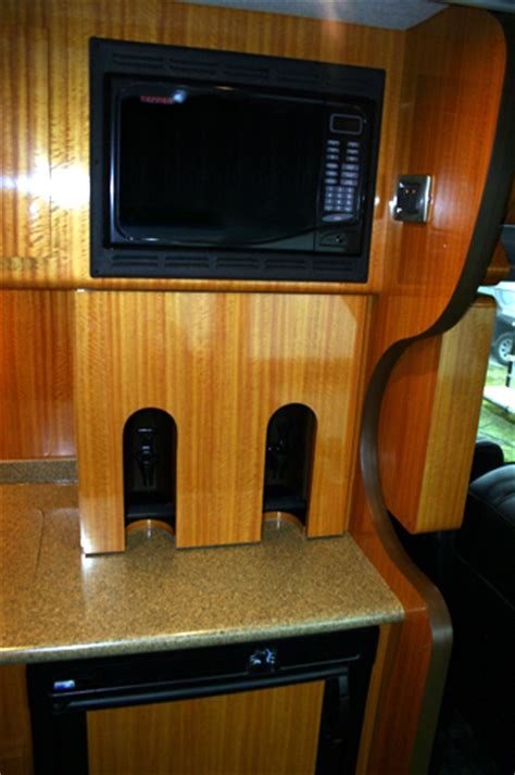 Royal Luxury Mci Tour Bus