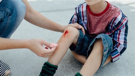 Child Injured At Daycare Or School Whos Liable Mom Blog Society
