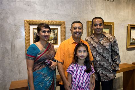 Tan sri othman merican and his filipina wife, ms. DIWALI OPEN HOUSE 2015 - KL Lifestyle