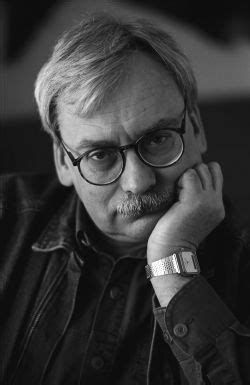 Born in łódź, he began his career as a writer by sending a story about a witcher to a writing contest organized by a speculative fiction monthly. Andrzej Sapkowski - Wiki Officiel du Sorceleur