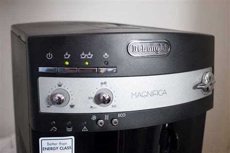 • this machine is designed to make espresso coffee and hot drinks. DeLonghi Magnifica ESAM 3300 Review