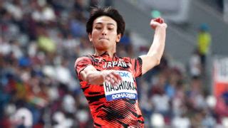 「後半もいいクロスを上げられたし、点につなげられたらよかったけど、精度はまた上げていきたい」と振り返った。 この日、陸上男子 走り幅跳び 予選に出場したいとこの 橋岡優輝 （22＝富士通）が決勝進出を決めた。 橋岡ファミリーにとっては思い出深い1日となった。 他競技な. 橋岡優輝の高校時代のコーチは叔父さん!両親(父、母)も陸上 ...