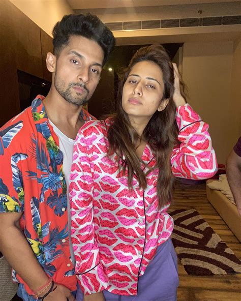 Ravi Dubey Pens A Romantic Wish For His Queen Sargun Mehta On Her Birthday