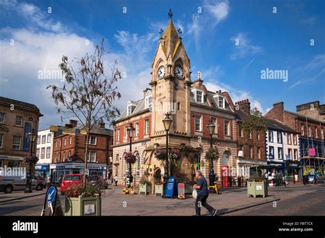 Penrith Town Centre Cumbria North England Uk Stock Photo Alamy