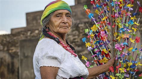 Los Pueblos Indígenas En Centroamérica Expreso