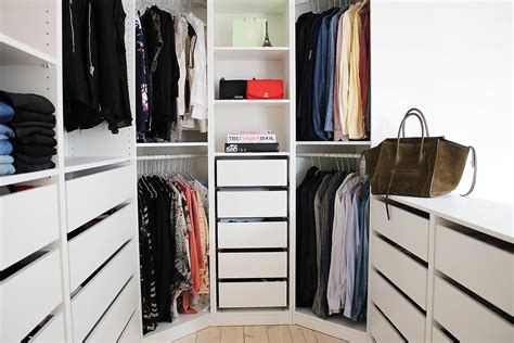 It's important to know the maximum. Walk-in-closet - Christina Dueholm