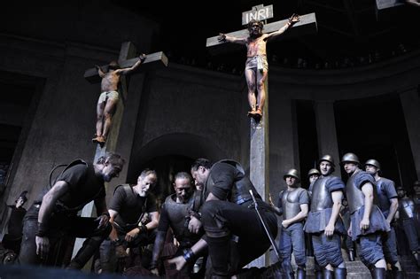 Oberammergauer passionsspiele) is a passion play that has been performed every 10 years since 1634 by the inhabitants of the village of oberammergau, bavaria, germany. Passionsspiele 2020 Karten Tickets Oberammergau Schwarzer ...