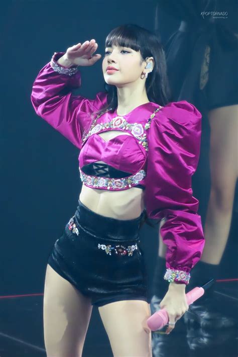 221103 Blackpink Lisa Born Pink Concert In Atlanta Day 1 Kpopping