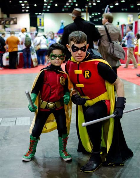 Damian Wayne Robin Costume