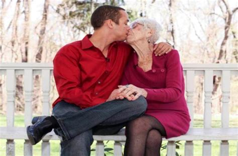 Watch Video Meet 31 Year Old Young Man Who Is Dating A 91 Year Old