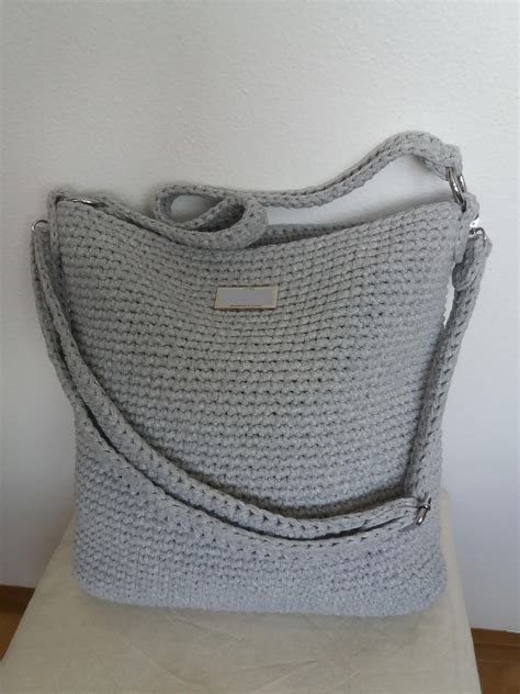 EmmHouse: T-shirt yarn Cross-body bag – Free written pattern