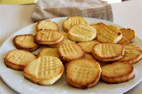 I also make it in the crock pot so i only dirty one dish 🙂. Keto Cream Cheese Cookies - Divalicious Recipes