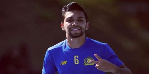 0 ответов 0 ретвитов 1 отметка «нравится». بيتروس يغيب عن الوحدة والهلال