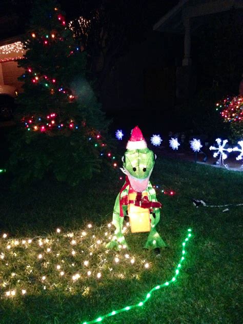 funny christmas decorations outdoor