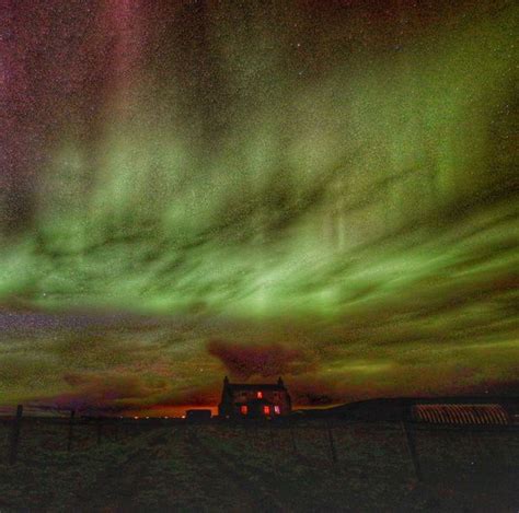 Incredible Northern Lights Give Uk Dazzling Display As Lucky Stargazers