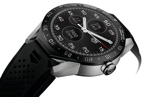 Tag Heuer Rolls Out Top End Reversable Smart Watch