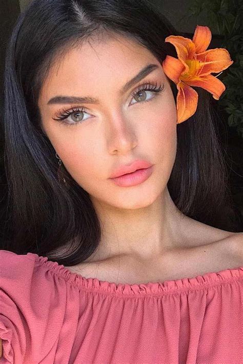 Best Natural Makeup Ideas For Summertime See More Glaminati