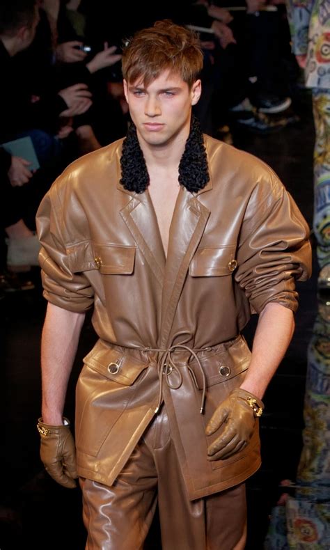 Mens Dressing Room Versace Fall Winter 2013 14 Mens Collection