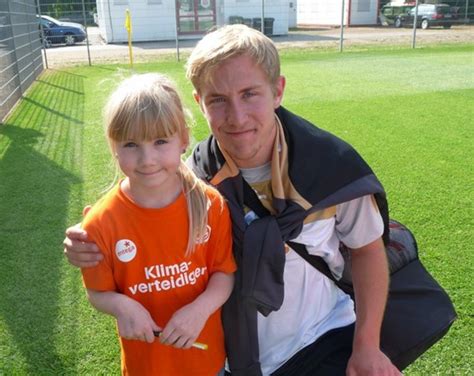Alemanha comemora gol na partida contra a hungria pela eurocopa imagem: Só jogadores alemães: Lewis Holtby no próximo jogo da Alemanha