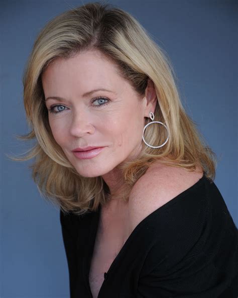 Some styles may be better for thinner hair. 60 Shoulder Length Hairstyles for Women Over 50 | Shoulder ...