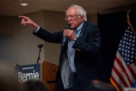 bernie sanders is hospitalized raising questions about his candidacy the new york times