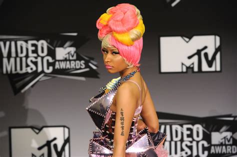 Nicki Minaj Wore The Craziest Vmas Outfit Of All Time — Photos