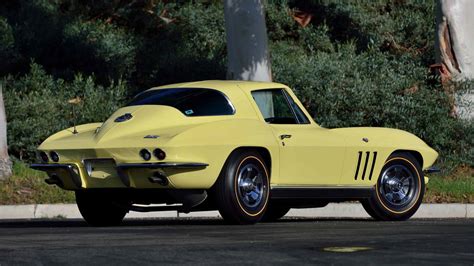 Sunfire Yellow 1966 Chevrolet Corvette
