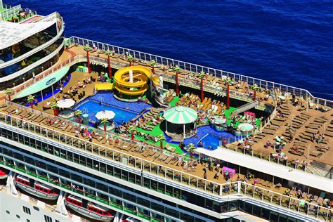 Norwegian Gem Cruise Ship Outdoor Decks And Pool Areas