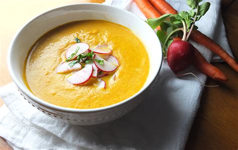 Cold Busting Roasted Carrot Soup