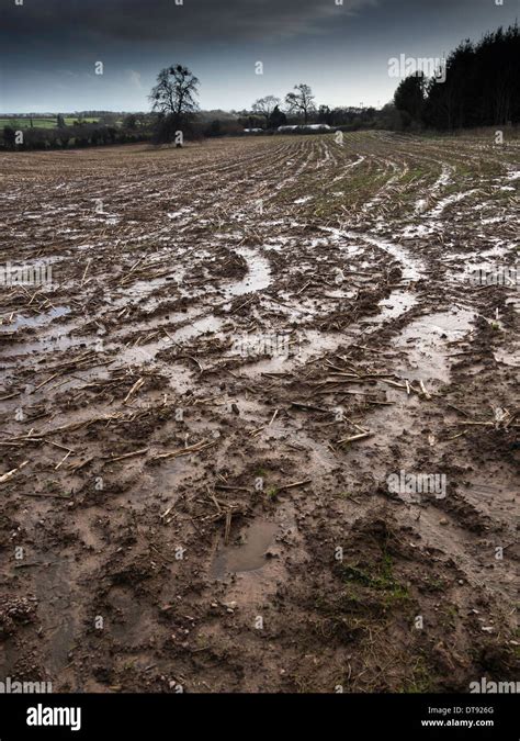 Mud Ruts Stock Photos And Mud Ruts Stock Images Alamy