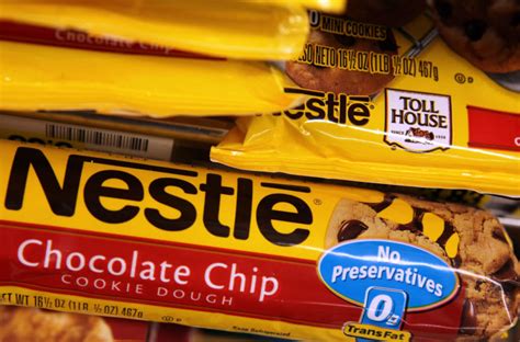 Nestle Toll House Edible Chocolate Chip Cookie Dough Now At Sams Club
