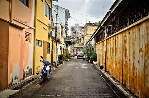 Jalan bunga raya,, melaka, 75100, malaysia. Singapore to Melaka, Malaysia Bus via Johor Bahru - Ambot ...