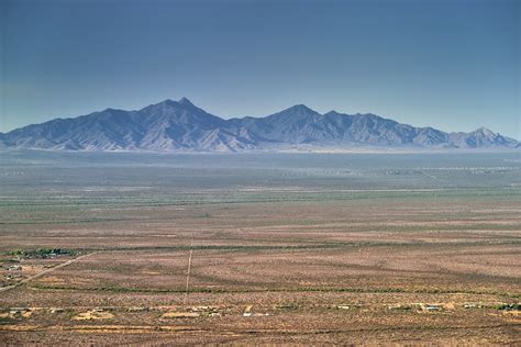 Mount Fagan And Peaks Of The Santa Rita Mountains Far Off Flickr