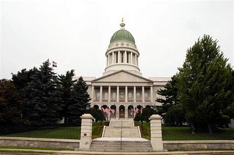 Maine Capitol Stock Photos Pictures And Royalty Free Images Istock