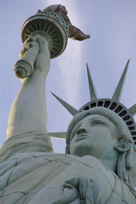 Queen Of Liberty Statue Of Liberty New York 4k Phone Hd Wallpaper