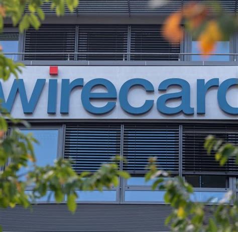 Wirecard ag is an insolvent german payment processor and financial services provider, whose former ceo, coo, two board members, and other executives have been arrested or otherwise implicated in criminal proceedings. Wirecard-Aktie bricht nach Bericht über Geldströme ein - WELT