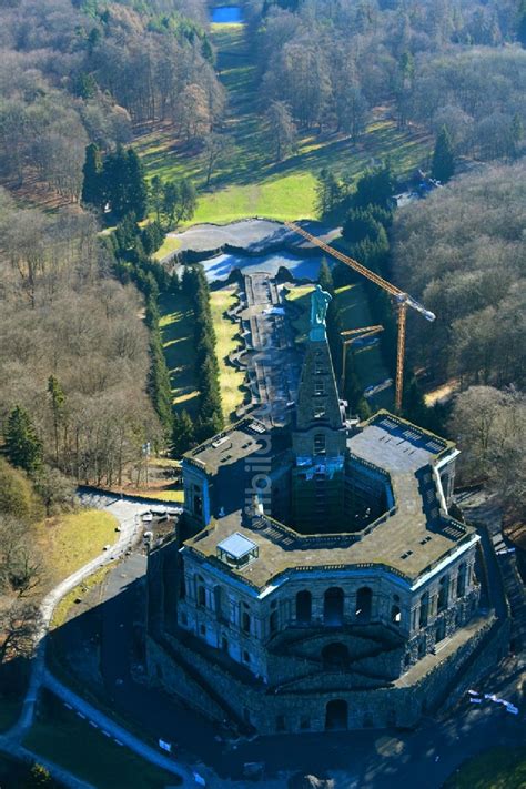 Luftaufnahme Kassel Burganlage Des Schloss Wilhelmshöhe In Kassel Im