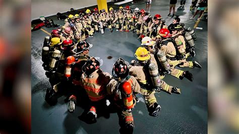 Bgfd Firefighters Climb 110 Floors To Honor 911 Fallen Firemen Wnky