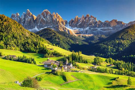Italian Dolomites Travel With A Group To This Stunningly