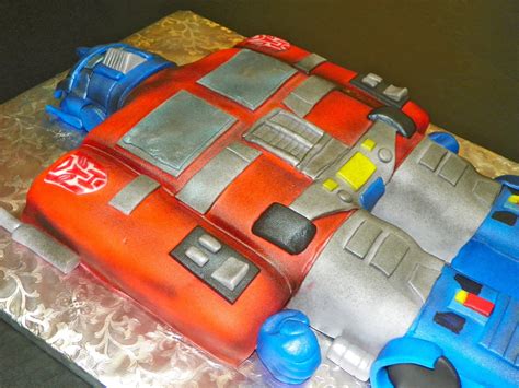 Plumeria Cake Studio Optimus Prime Transformers Cake