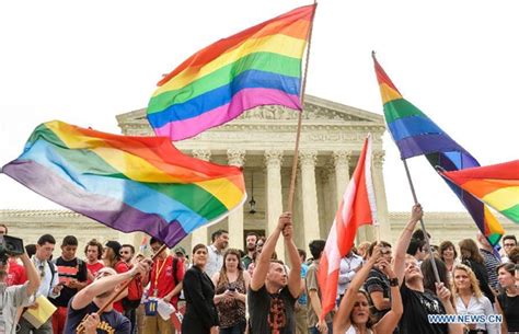4 Years Ago Today Same Sex Marriage Was Made Legal In All 50 Us