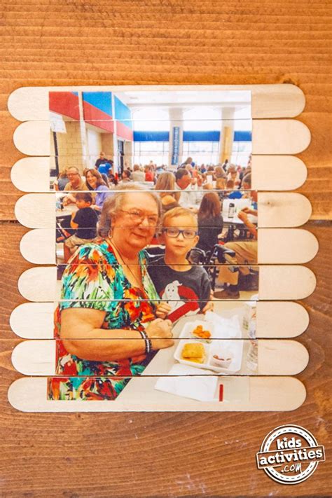 If you do however, please make sure to credit me in your bio :d on both twitter and instagram i am @bumblie_ please have fun! Picture Puzzle Craft | Puzzle crafts, Picture puzzles, Fun ...