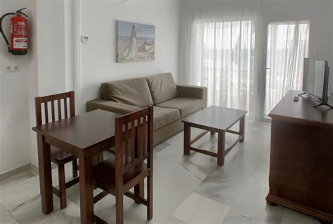 Descripción de los apartamentos perla marina. Apartamentos Perla Marina