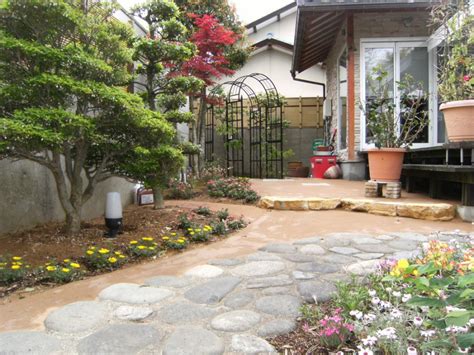草の生えない庭づくり/Y様邸 | 福井でガーデニング・お庭づくりなら、ときわガーデン【彩園】