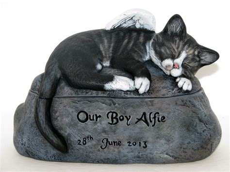 Ceramic Engraved Painted Cat Cremation Urn Hand Made Pet Urn
