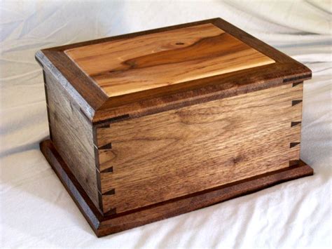 Small wooden boxes have always been used for but if you want to make a decorative box, which will stand on a prominent place in your home, that is a completely different story. Download Make Small Wooden Jewelry Box Plans DIY wooden ...